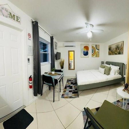 Studio With Terrace Near Hard Rock-Patio Hollywood Exteriör bild