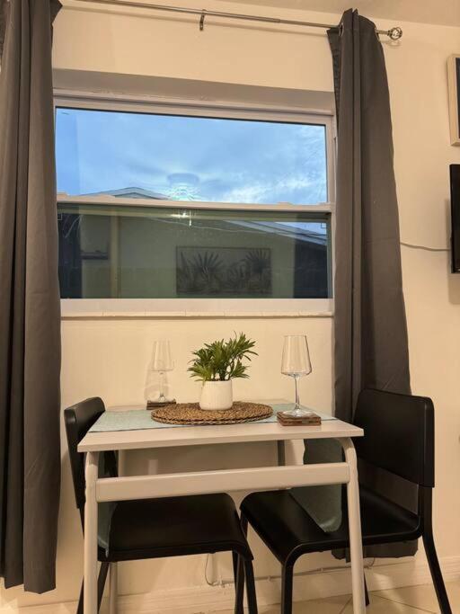 Studio With Terrace Near Hard Rock-Patio Hollywood Exteriör bild