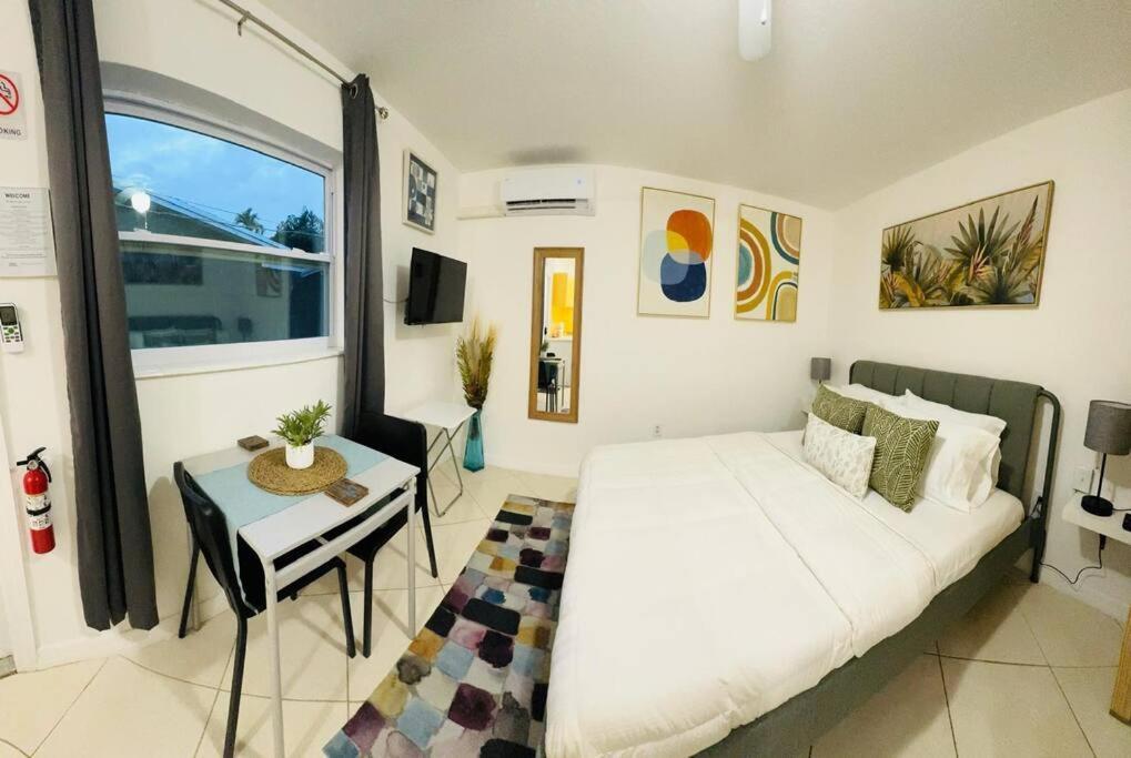 Studio With Terrace Near Hard Rock-Patio Hollywood Exteriör bild